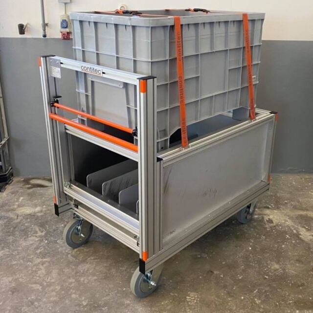 RC-Schlauch für 15 doppelt gerollte B-Druckschläuche. 

Inkl. Kunststoffbox.

#rcschlauch #contitec #contiteccontainer #flexibelgenug #faltbehälter #feuerwehr #technischeshilfswerk #firefighting #rollcontainer #rollonrolloff #ukfirefighters #ukfirefighter #rollercontainer #fireequipment #firefighter #collapsiblecontainer #消防处 #Brandvæsen #brandweer #fajrobrigado #palokunta #pompiers #tűzoltóosztag
#Slökkviliðsstöð #소방국 #Pompjeeën #brannvesenet #brandkå #İtfaiye