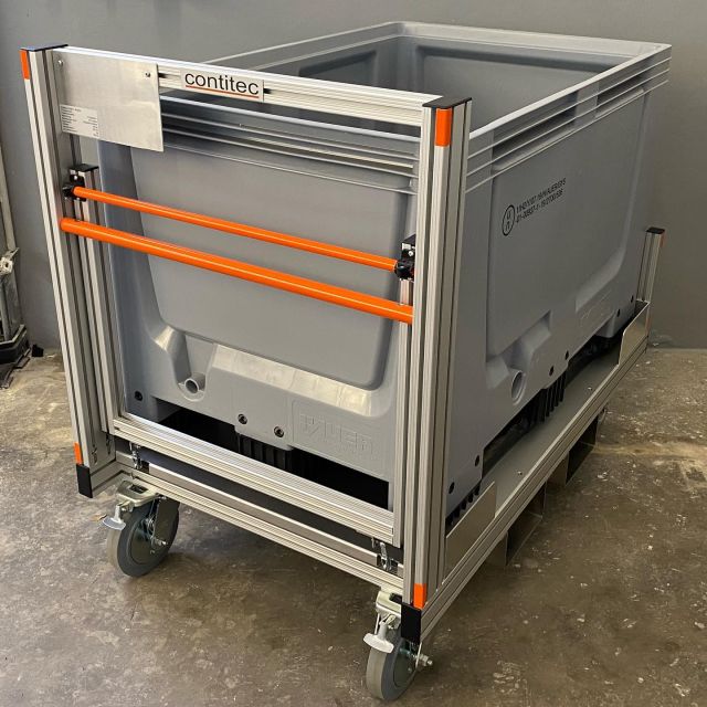RC-Palette 

Ein Rollcontainer für die Aufnahme von einer Palette, Big Box oder Gitterbox.

#rcpalette #contitec #contiteccontainer #flexibelgenug #faltbehälter #feuerwehr #technischeshilfswerk #firefighting #rollcontainer #rollonrolloff #ukfirefighters #ukfirefighter #rollercontainer #fireequipment #firefighter #collapsiblecontainer #消防处 #Brandvæsen #brandweer #fajrobrigado #palokunta #pompiers #tűzoltóosztag
#Slökkviliðsstöð #소방국 #Pompjeeën #brannvesenet #brandkå #İtfaiye