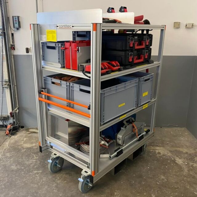 RC-Technischer Einsatz

- OÖ Ausführung 
- inkl. 12V Versorgung der Ladegeräte über Mac Code 

#rctechnisch #contitec #contiteccontainer #flexibelgenug #faltbehälter #feuerwehr #technischeshilfswerk #firefighting #rollcontainer #rollonrolloff #ukfirefighters #ukfirefighter #rollercontainer #fireequipment #firefighter #collapsiblecontainer #消防处 #Brandvæsen #brandweer #fajrobrigado #palokunta #pompiers #tűzoltóosztag
#Slökkviliðsstöð #소방국 #Pompjeeën #brannvesenet #brandkå #İtfaiye