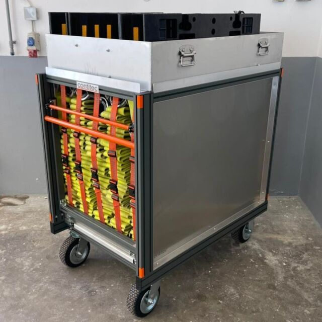 RC-Schlauch Standard 3 

-bis zu 500m B-Druckschläuche in Buchten
-inkl. geschweißter Alu-Aufsetzbox 
-Profile RAL7043
-Offroadrollen 

#rcschlauch #contitec #contiteccontainer #flexibelgenug #faltbehälter #feuerwehr #technischeshilfswerk #firefighting #rollcontainer #rollonrolloff #ukfirefighters #ukfirefighter #rollercontainer #fireequipment #firefighter #collapsiblecontainer #消防处 #Brandvæsen #brandweer #fajrobrigado #palokunta #pompiers #tűzoltóosztag
#Slökkviliðsstöð #소방국 #Pompjeeën #brannvesenet #brandkå #İtfaiye