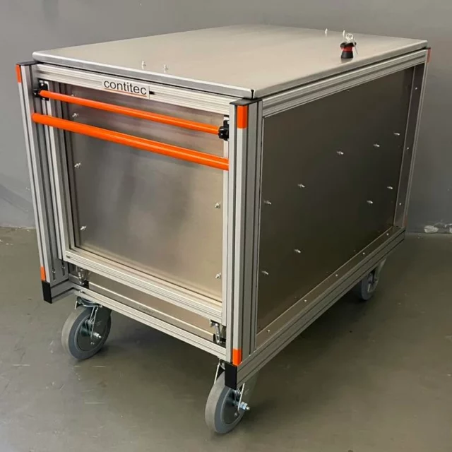 RC-ATS Flaschen 

Inkl. Aluminium-Verkleidung 

#contitec #contiteccontainer #flexibelgenug #feuerwehr #technischeshilfswerk #firefighting #rollcontainer #rollonrolloff #ukfirefighters #ukfirefighter #rollercontainer #fireequipment #firefighter #collapsiblecontainer #消防处 #Brandvæsen #brandweer #fajrobrigado #palokunta #pompiers #brannvesenet #brandkå #rcats
