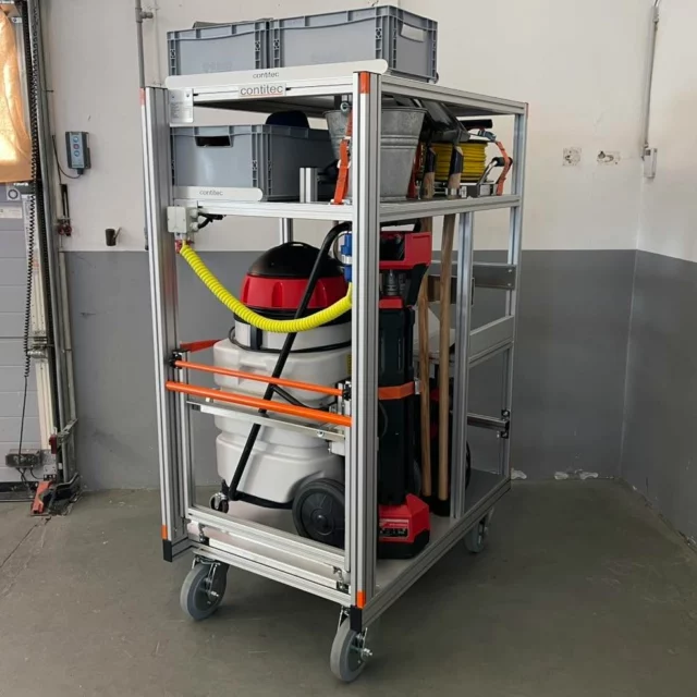 RC-Wasserschaden 

- E-Konzept 

#contitec #contiteccontainer #flexibelgenug #feuerwehr #technischeshilfswerk #firefighting #rollcontainer #rollonrolloff #ukfirefighters #ukfirefighter #rollercontainer #fireequipment #firefighter #collapsiblecontainer #消防处 #Brandvæsen #brandweer #fajrobrigado #palokunta #pompiers #brannvesenet #brandkå #rcwasserschaden
